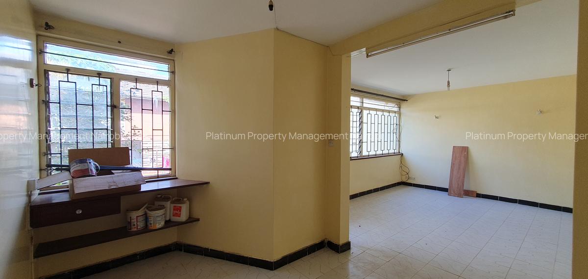 4 Bed House with Garden at Mpaka Rd - 6