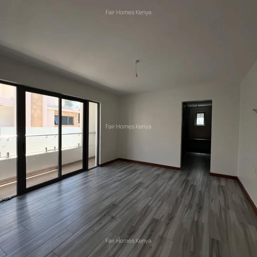 6 Bed Townhouse with En Suite at Lavington Green - 8