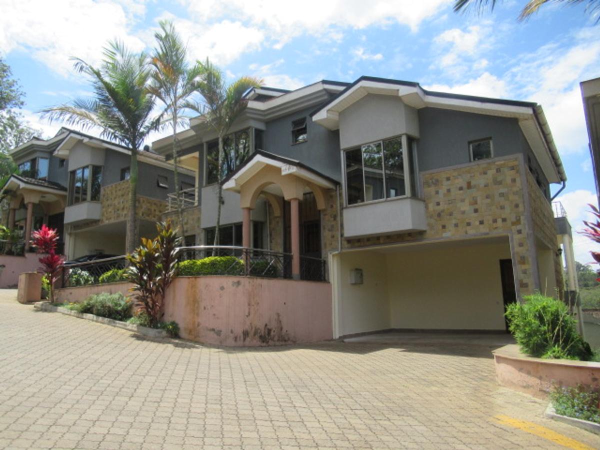 4 Bed Townhouse with En Suite at Westlands - 1