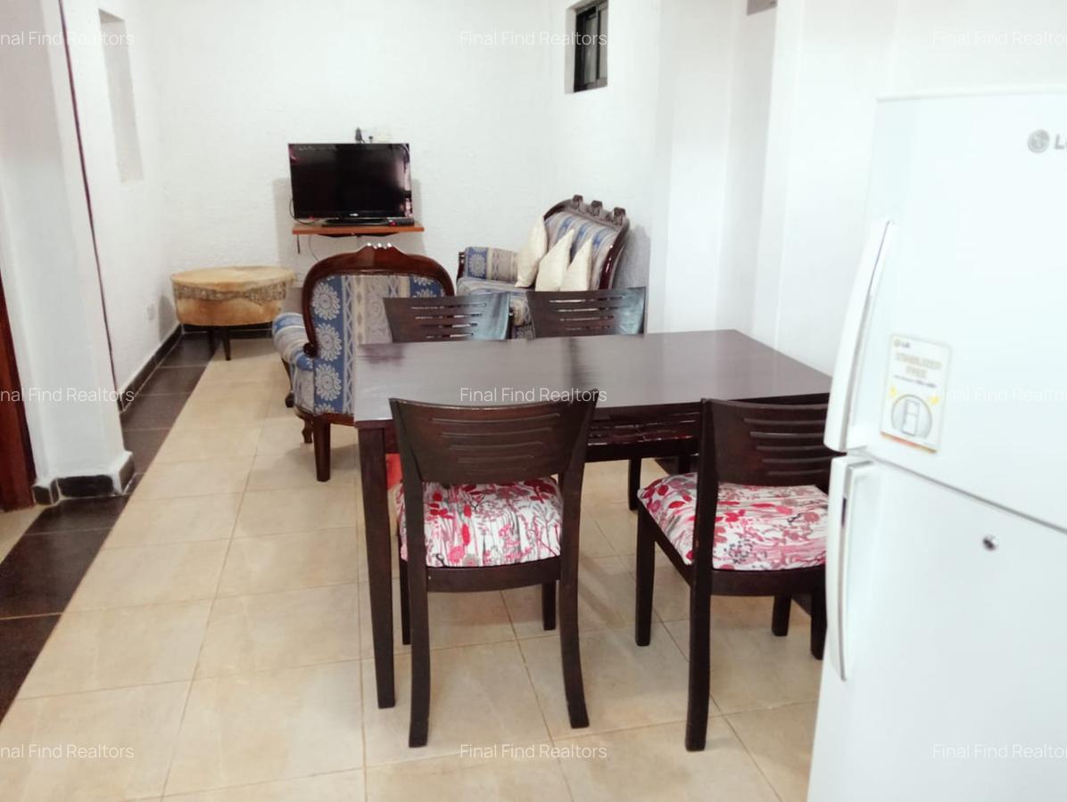 2 Bed House with Garden in Runda - 16