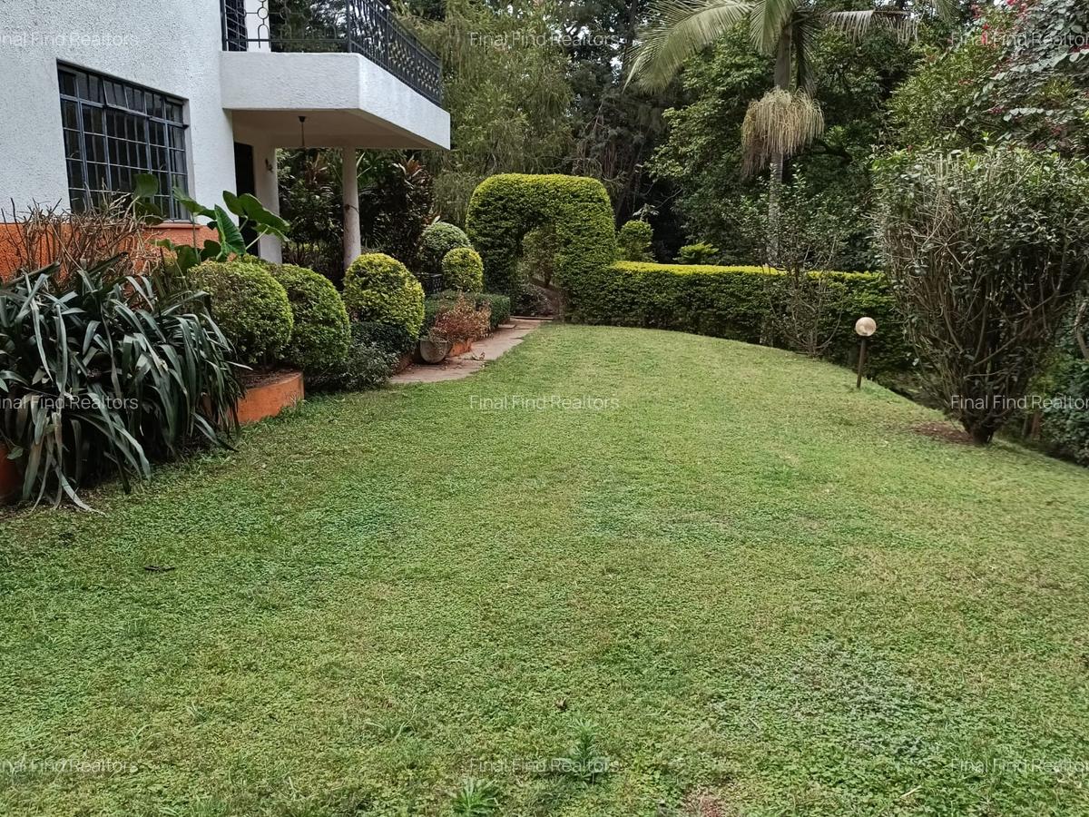 4 Bed House with Garden in Runda - 2