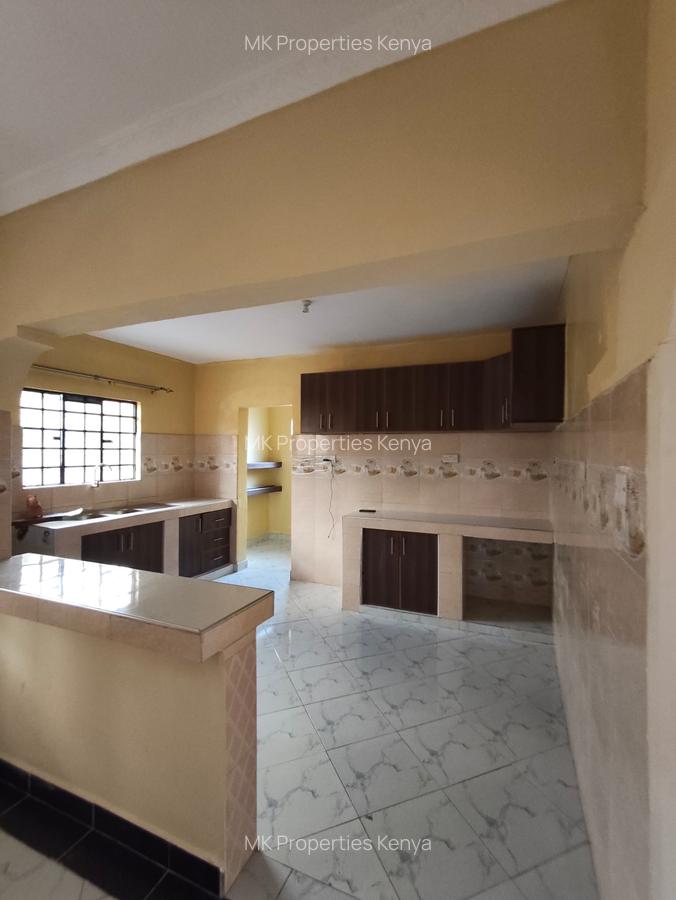 3 Bed House with En Suite at Magadi Road - 4