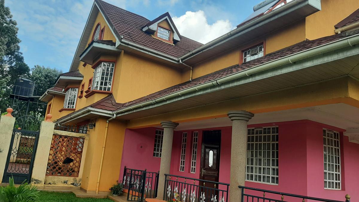 4 Bed Townhouse with En Suite at Ndege Road - 6