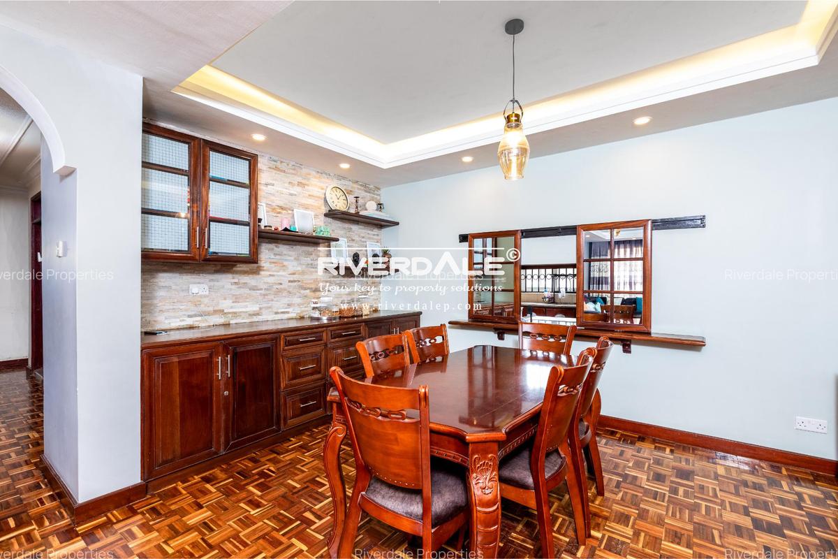 3 Bed Apartment with En Suite in Westlands Area - 3