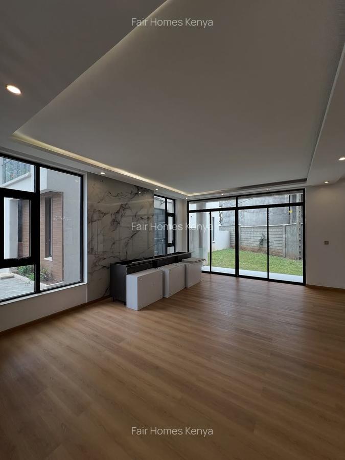 5 Bed Townhouse with En Suite at Lavington Green - 10