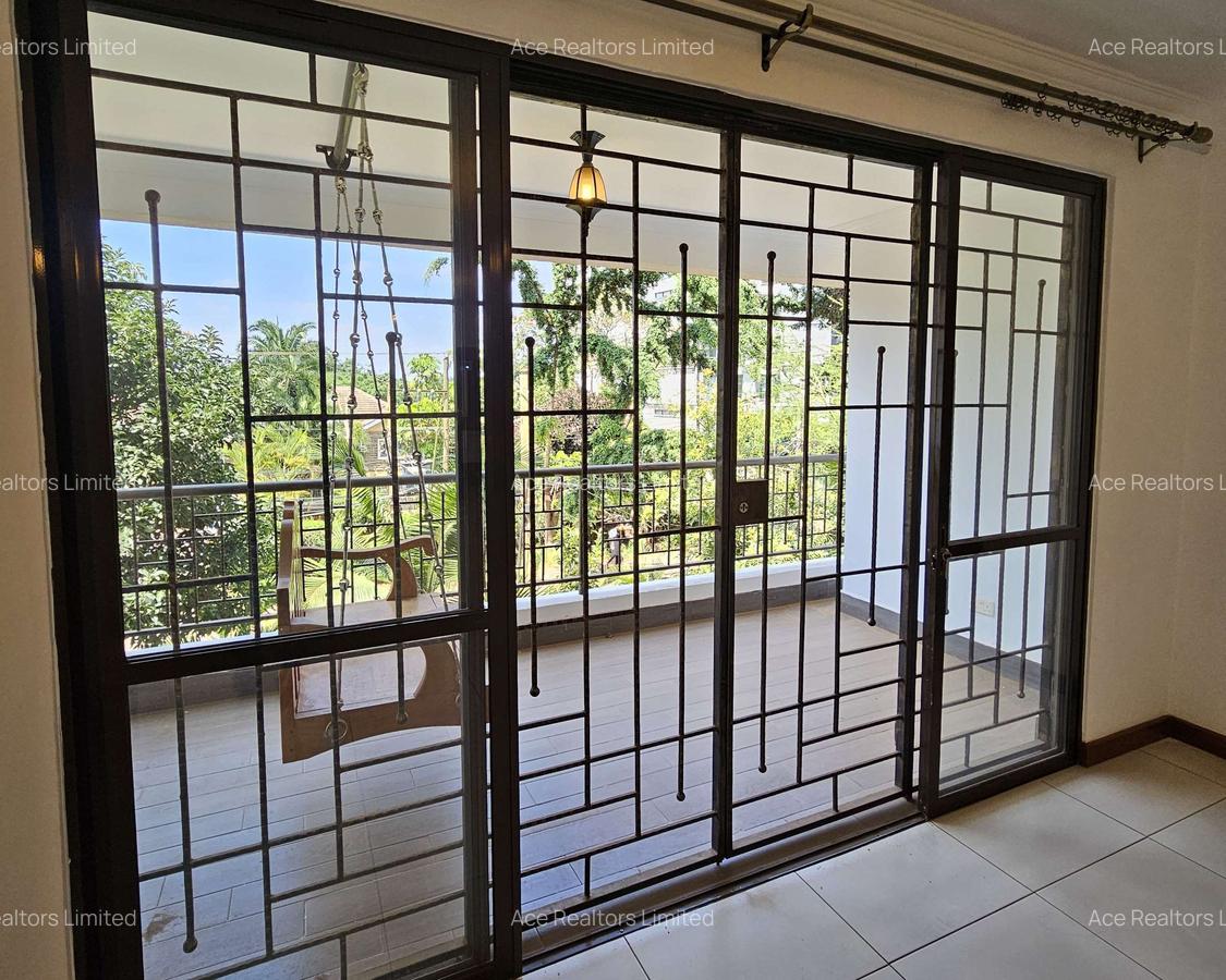 4 Bed Apartment with En Suite at General Mathenge Spring Valley Nairobi - 12