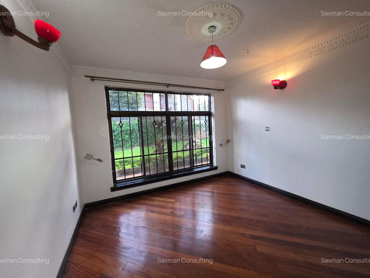 5 Bed Villa with En Suite in Runda - 15