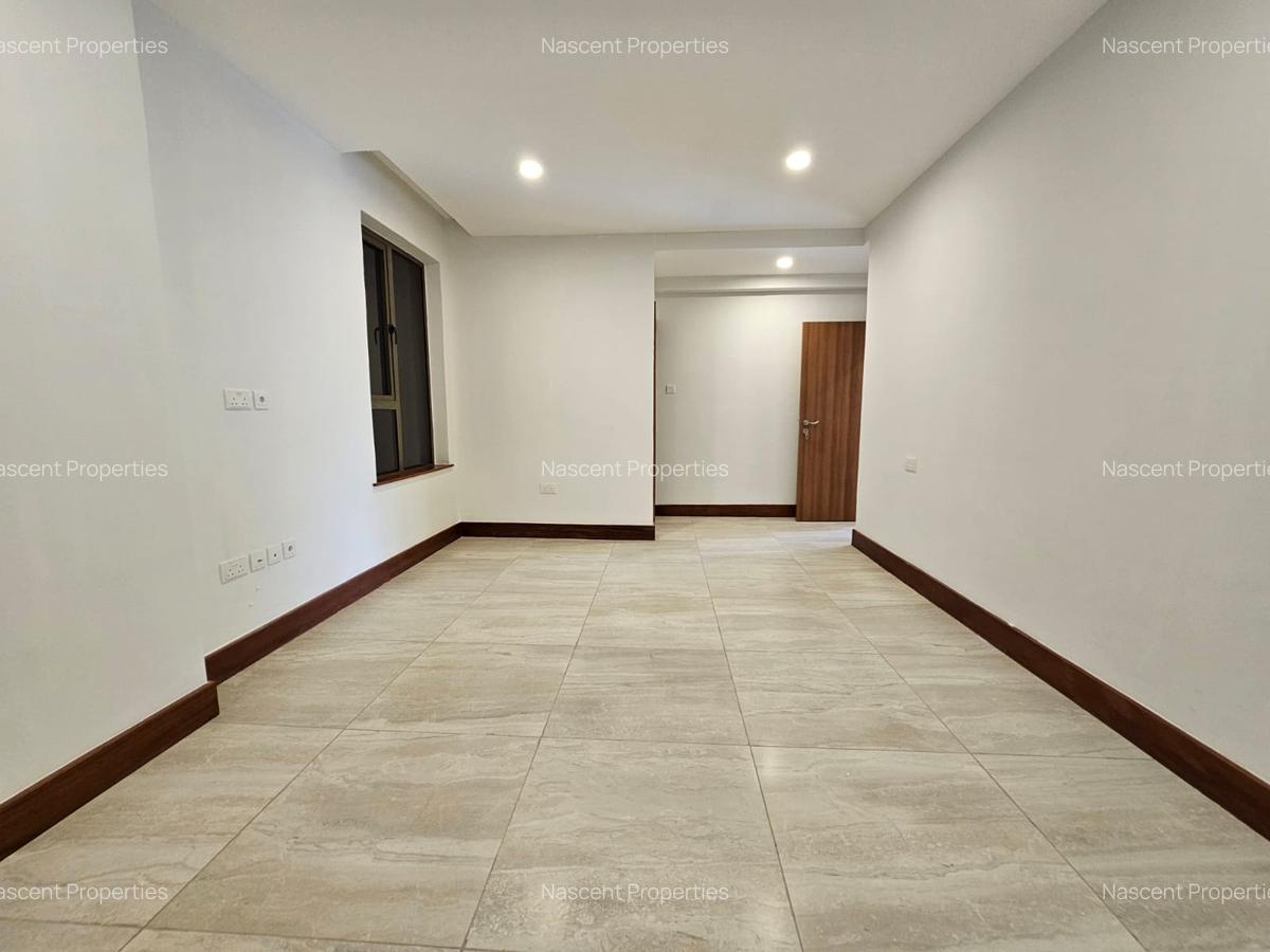 3 Bed Apartment with En Suite in Westlands Area - 6