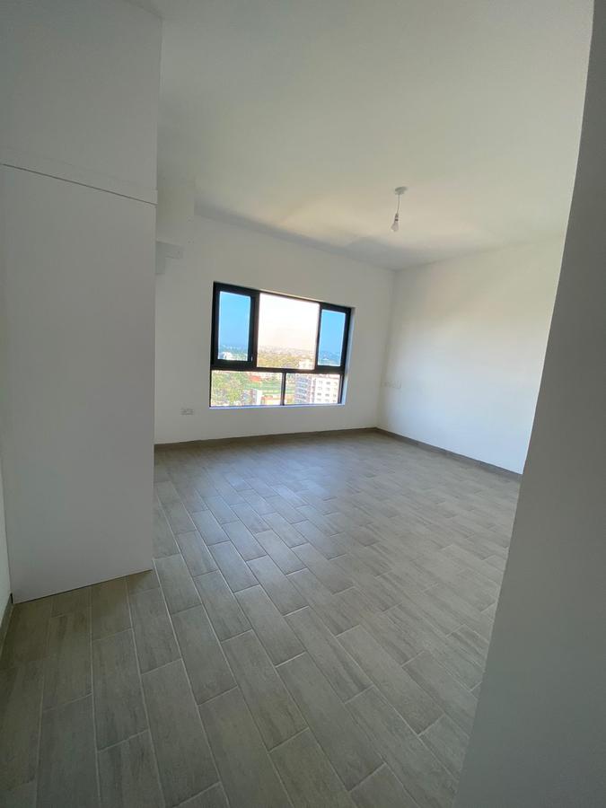 2 Bed Apartment with En Suite at Hundreds Streets - 6