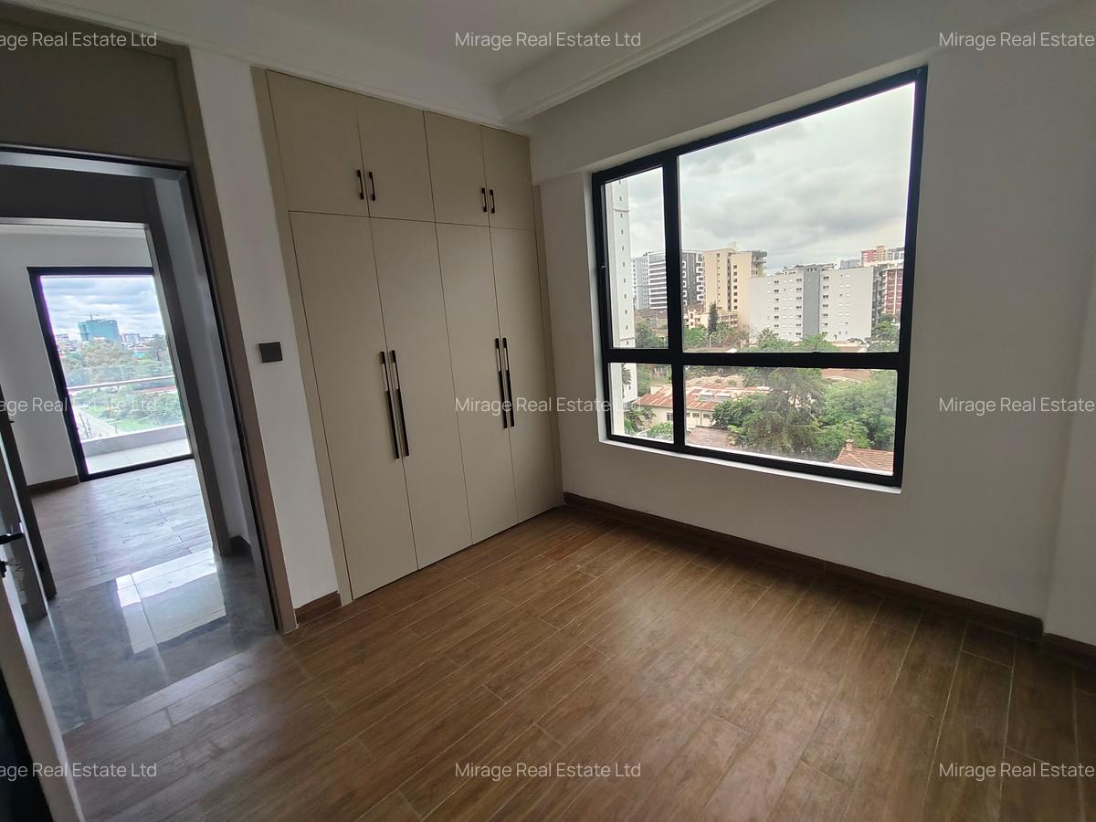 2 Bed Apartment with Swimming Pool in Kilimani - 13