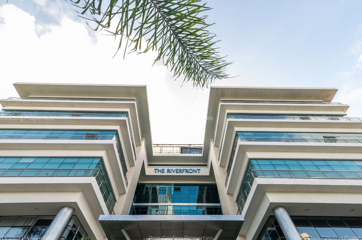 Office with Parking in Riverside - 9