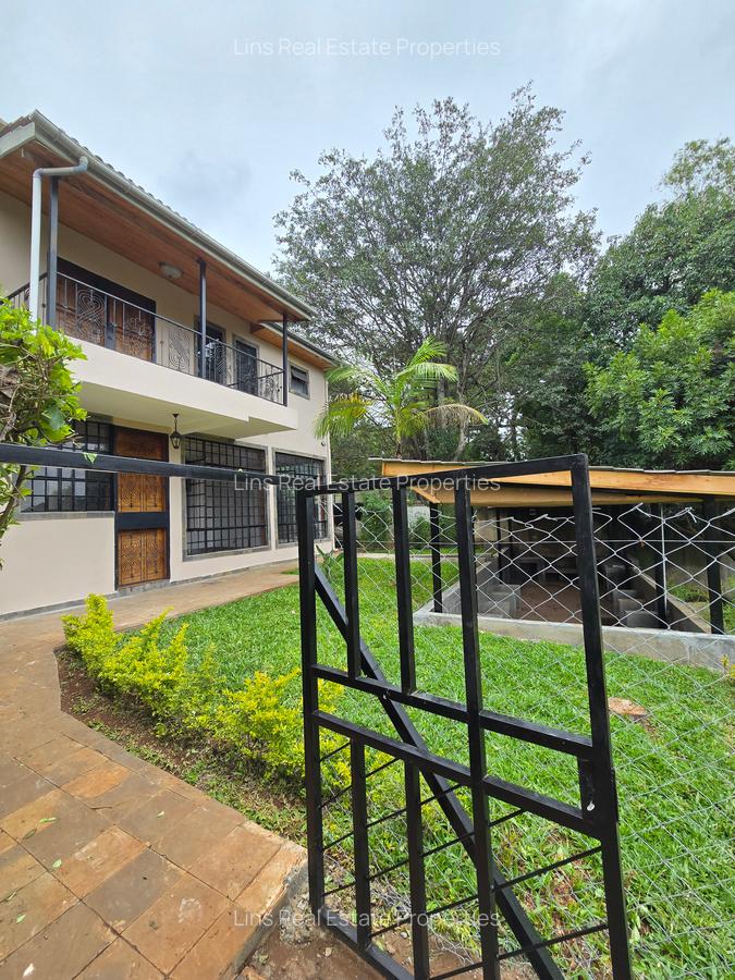 4 Bed Townhouse with En Suite in Kitisuru - 2