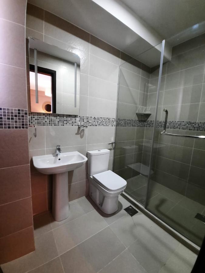 4 Bed Apartment with En Suite in Lavington - 5