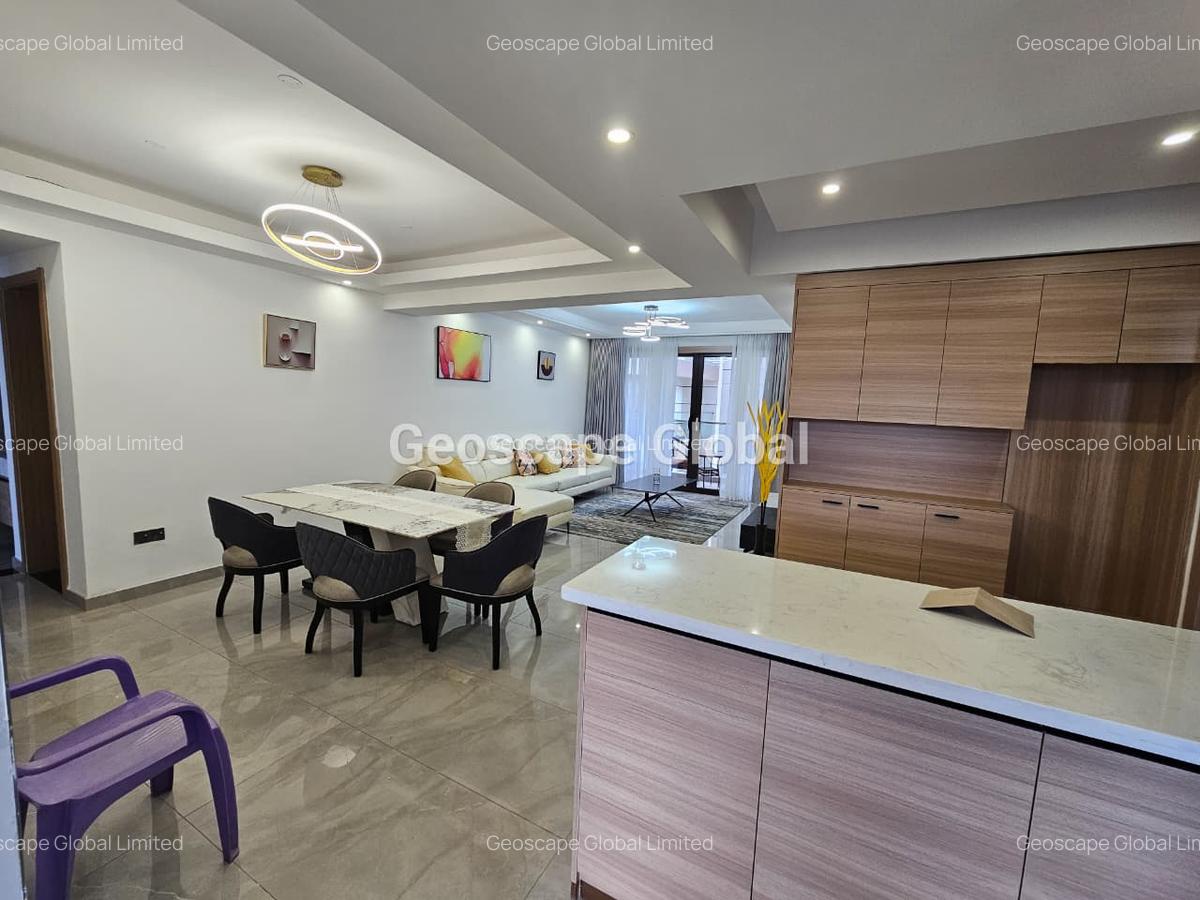 3 Bed Apartment with En Suite in Riverside - 3