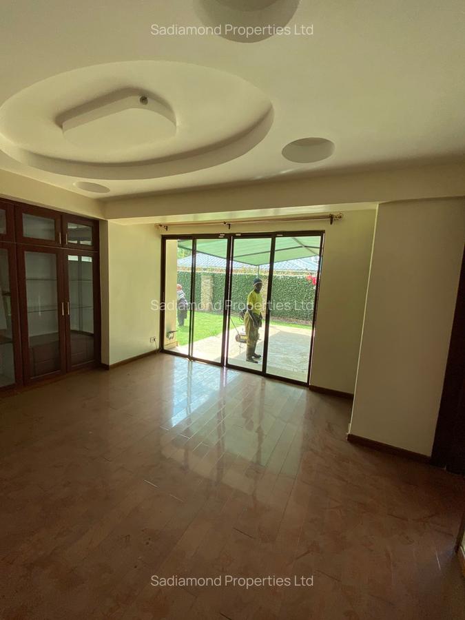 5 Bed Villa with En Suite in Karen - 9