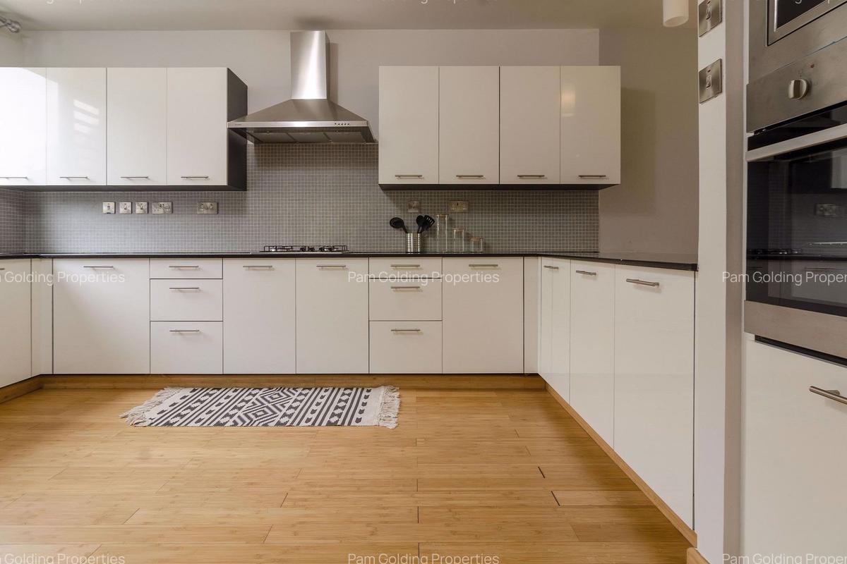 4 Bed Townhouse at Garden City - 4