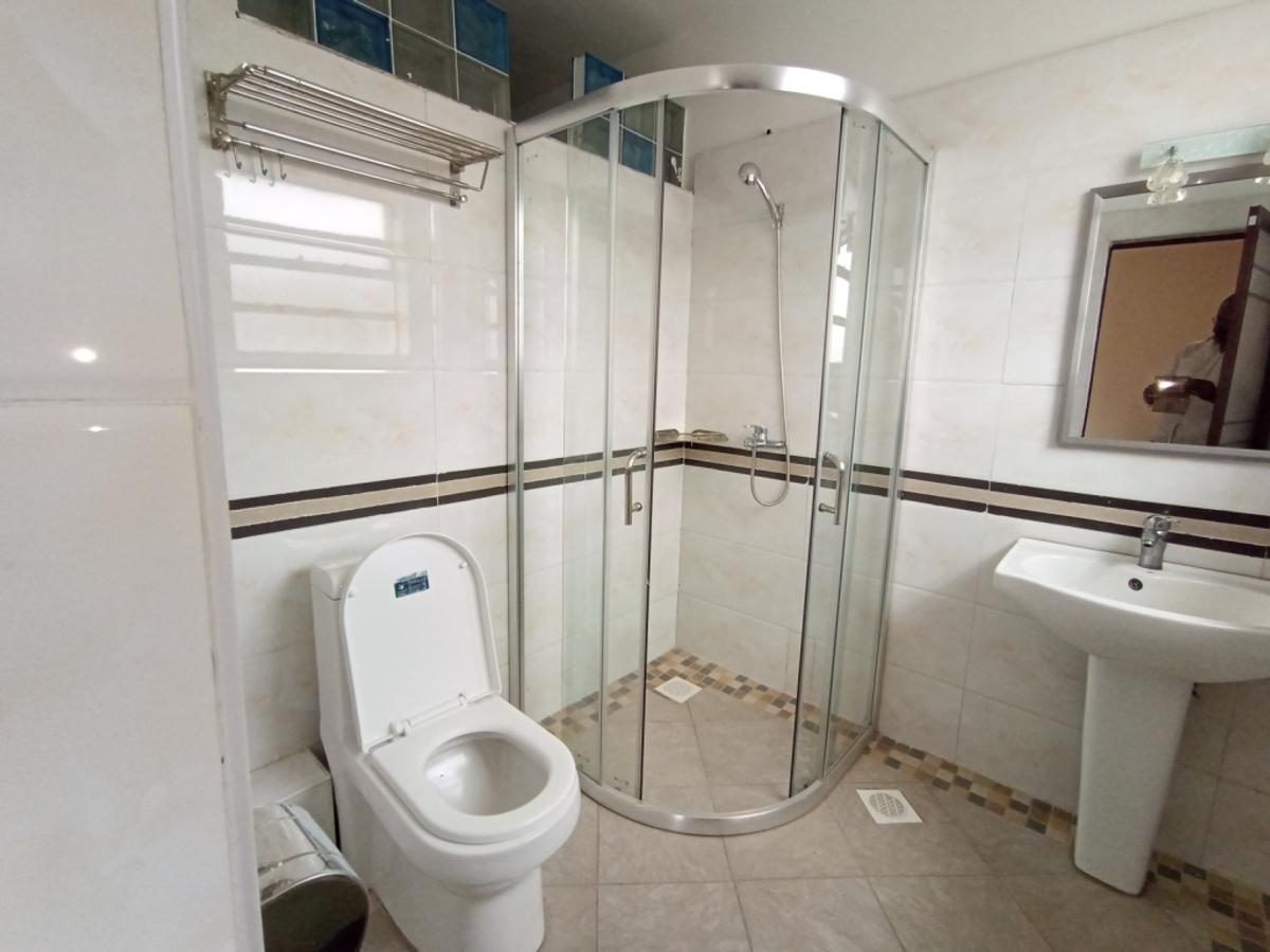 3 Bed Apartment with En Suite at Kilimani Estate - 8