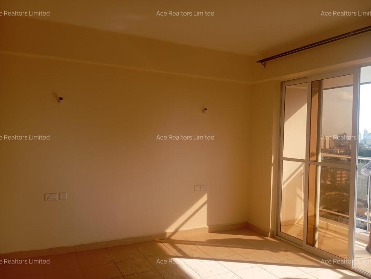 4 Bed Apartment with En Suite at Parklands Road - 10