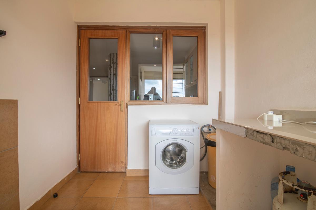 2 Bed Apartment with En Suite in Kileleshwa - 13