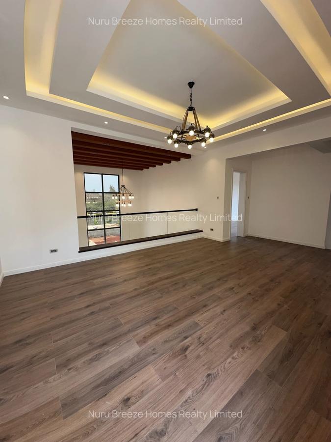 5 Bed Townhouse with En Suite in Lavington - 6
