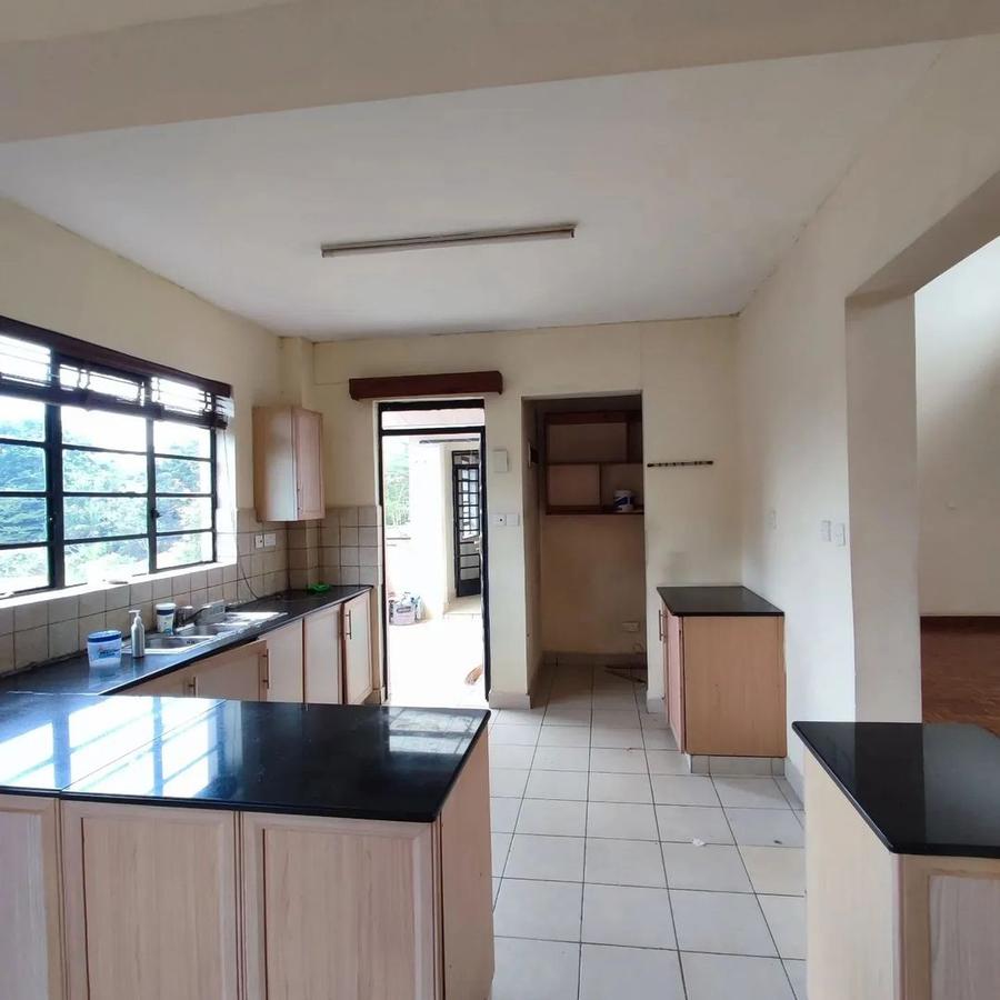 3 Bed Apartment with En Suite at Oledume Road - 9