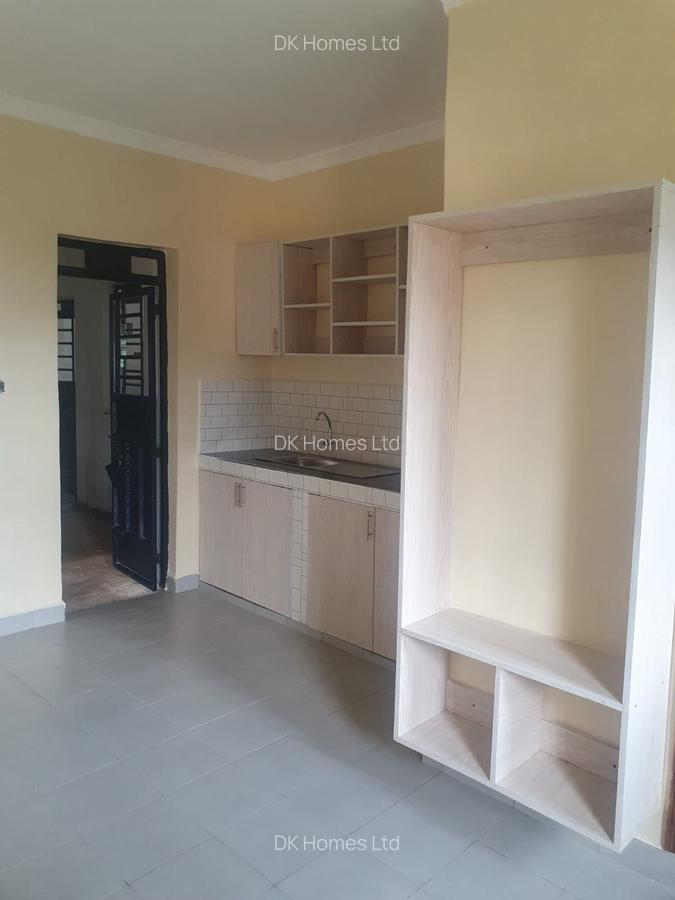 Studio Apartment with En Suite at Kirigiti Near International Stadium - 3
