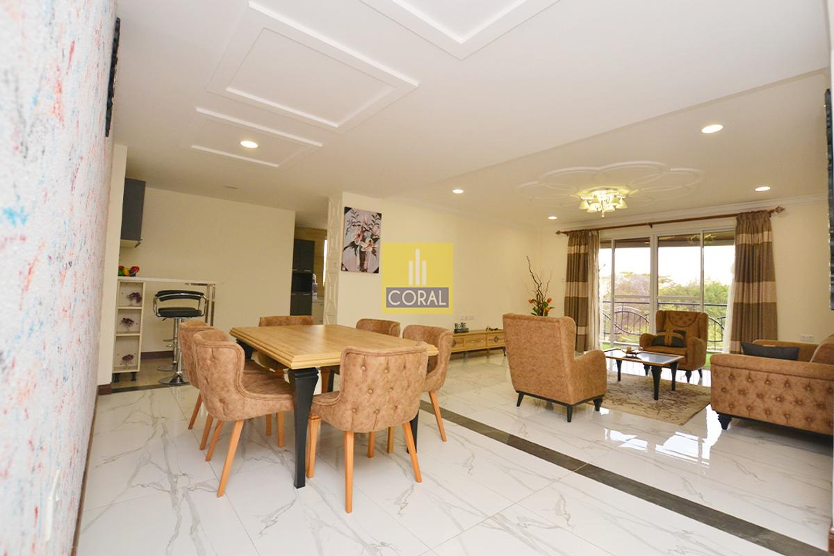 3 Bed Apartment with En Suite in Lavington - 2