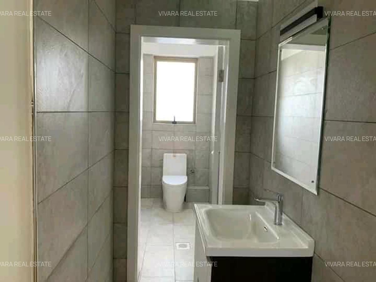 3 Bed Apartment with En Suite in Lavington - 9