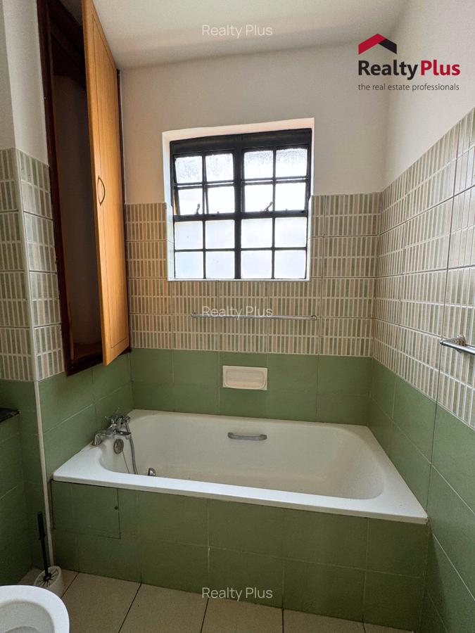 3 Bed Apartment with En Suite at Elgeyo Marakwet Road - 12