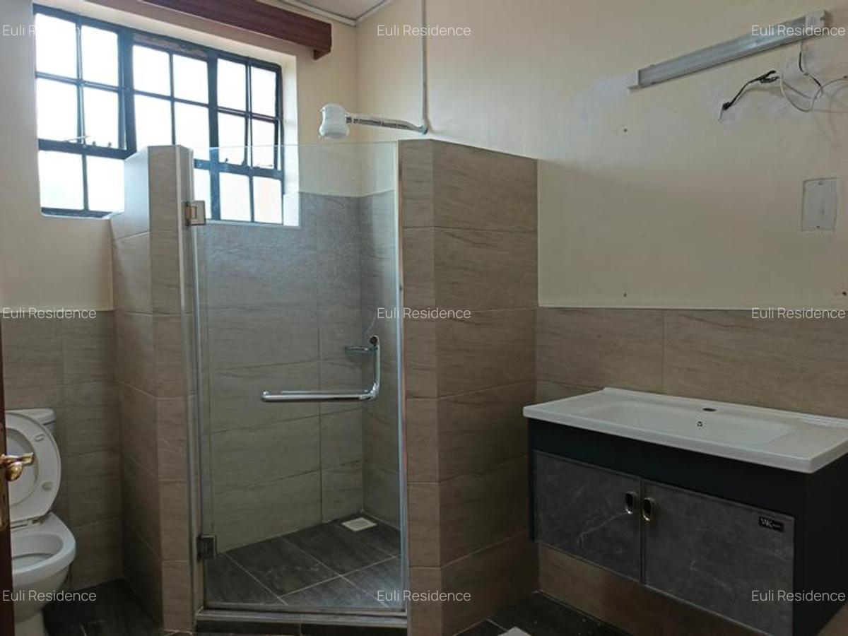 3 Bed Apartment with En Suite at Rhapta Rd - 16