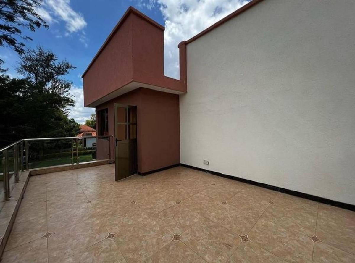 5 Bed Townhouse with En Suite at Chalbi Drive - 13