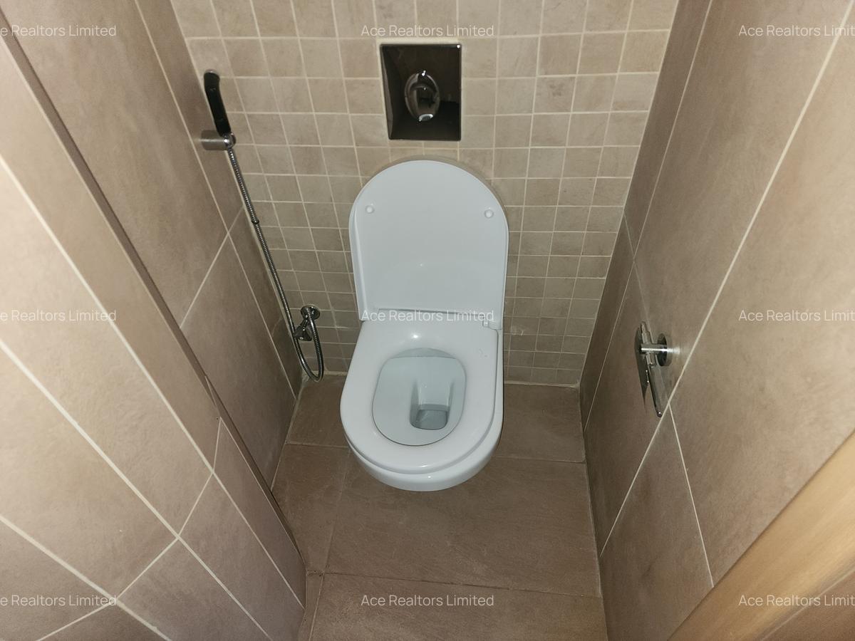 4 Bed Apartment with En Suite at Siaya Road - 8