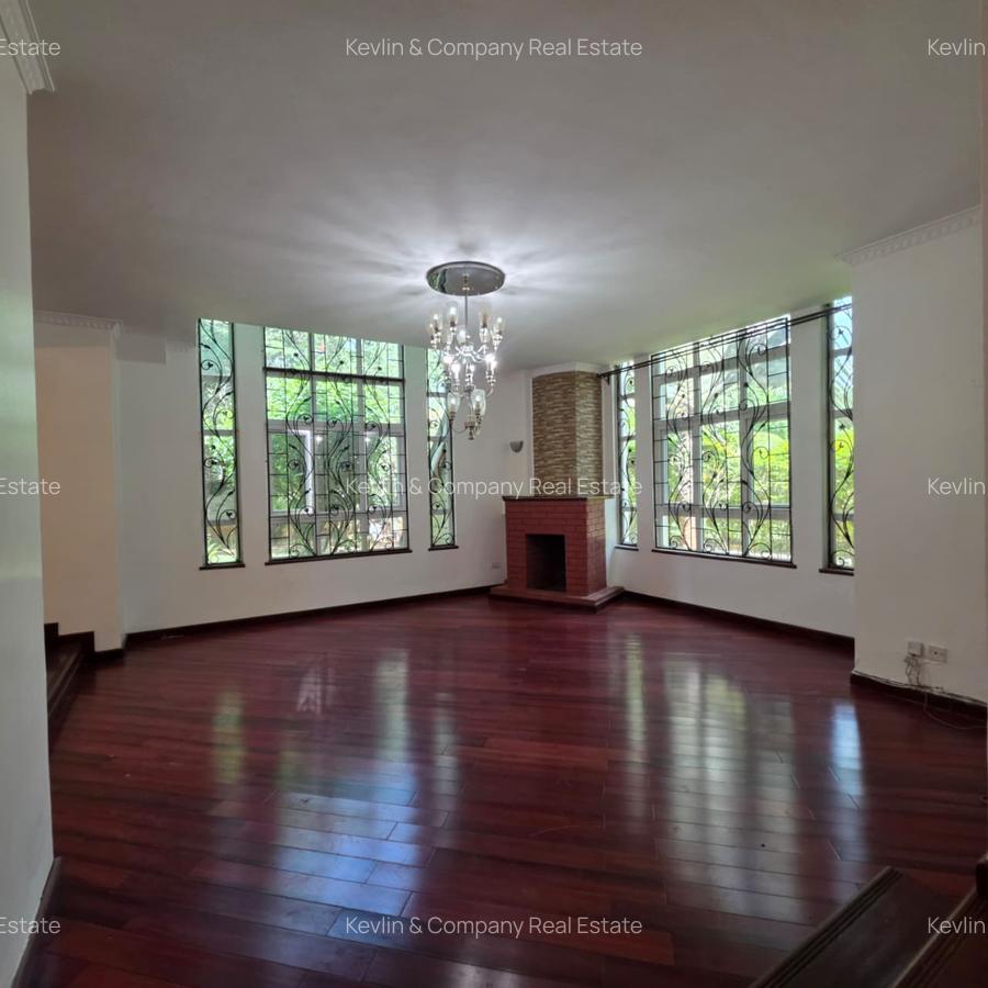 5 Bed Villa with En Suite in Lavington - 5