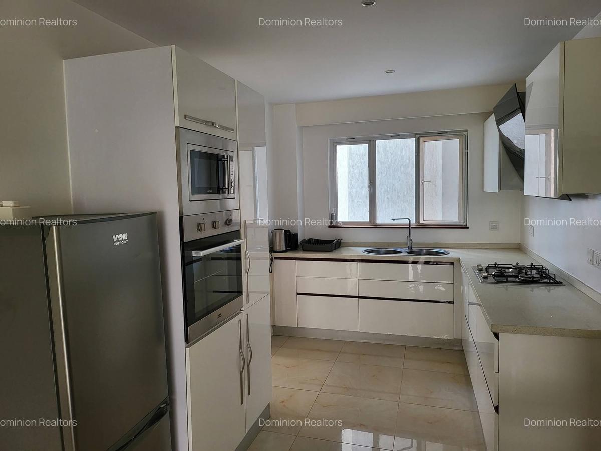2 Bed Apartment with En Suite in Westlands Area - 4