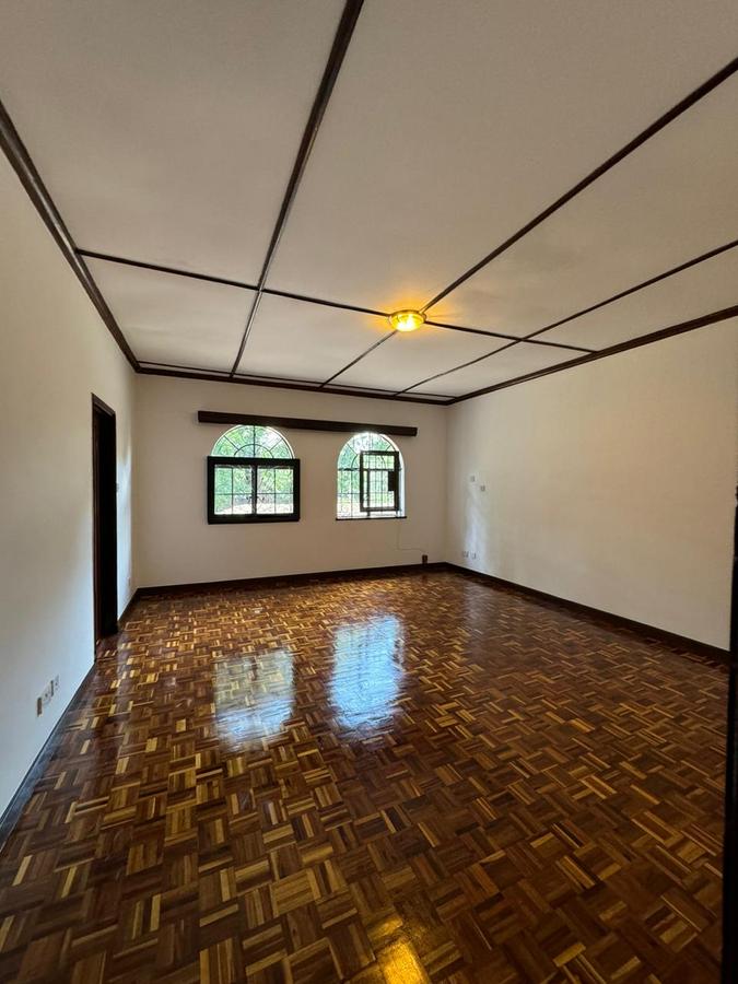 4 Bed Townhouse with En Suite in Kitisuru - 7