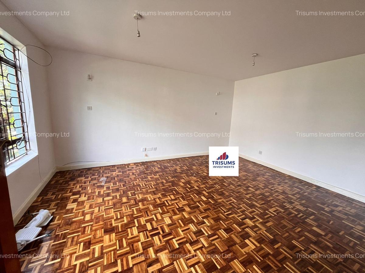 3 Bed House with En Suite in Westlands Area - 1