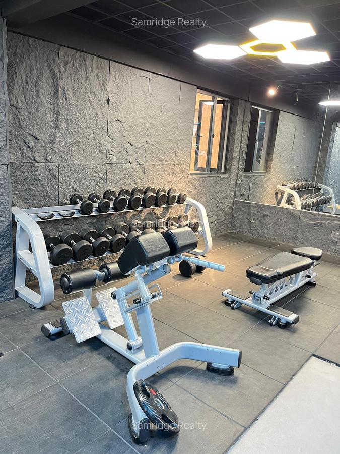 Serviced 1 Bed Apartment with En Suite in Valley Arcade - 4