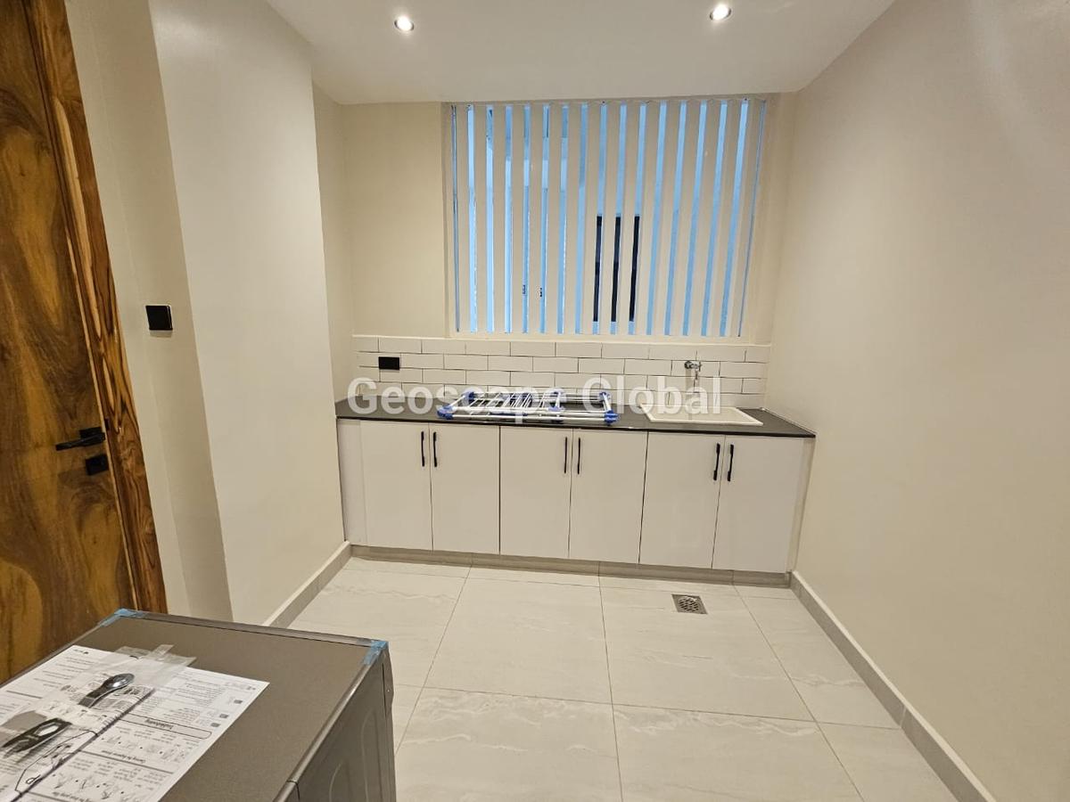 Furnished 3 Bed Apartment with En Suite in Westlands Area - 9