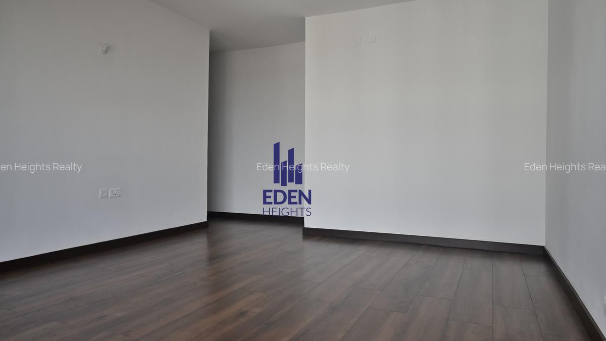 5 Bed Apartment with En Suite at General Mathenge - 9