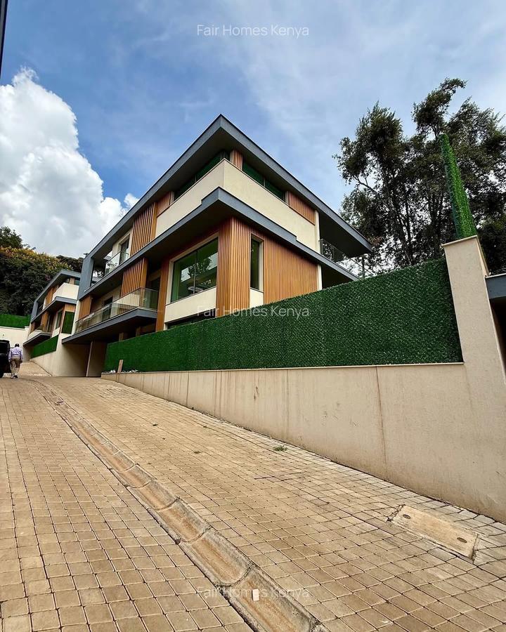 5 Bed Townhouse with En Suite at Chalbi Drive - 1