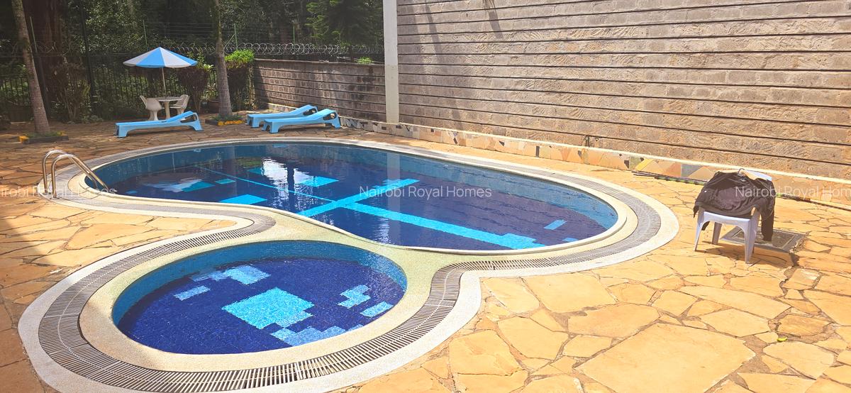 4 Bed Townhouse with En Suite at Grovelia Grove - 15