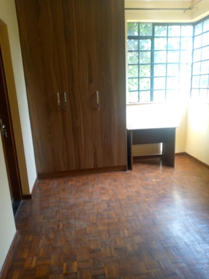 3 Bed Townhouse with En Suite in Kitisuru - 9