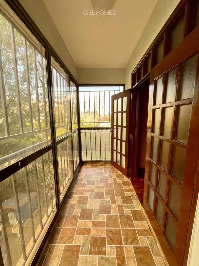 3 Bed Apartment with En Suite at Wood Avenue - 14