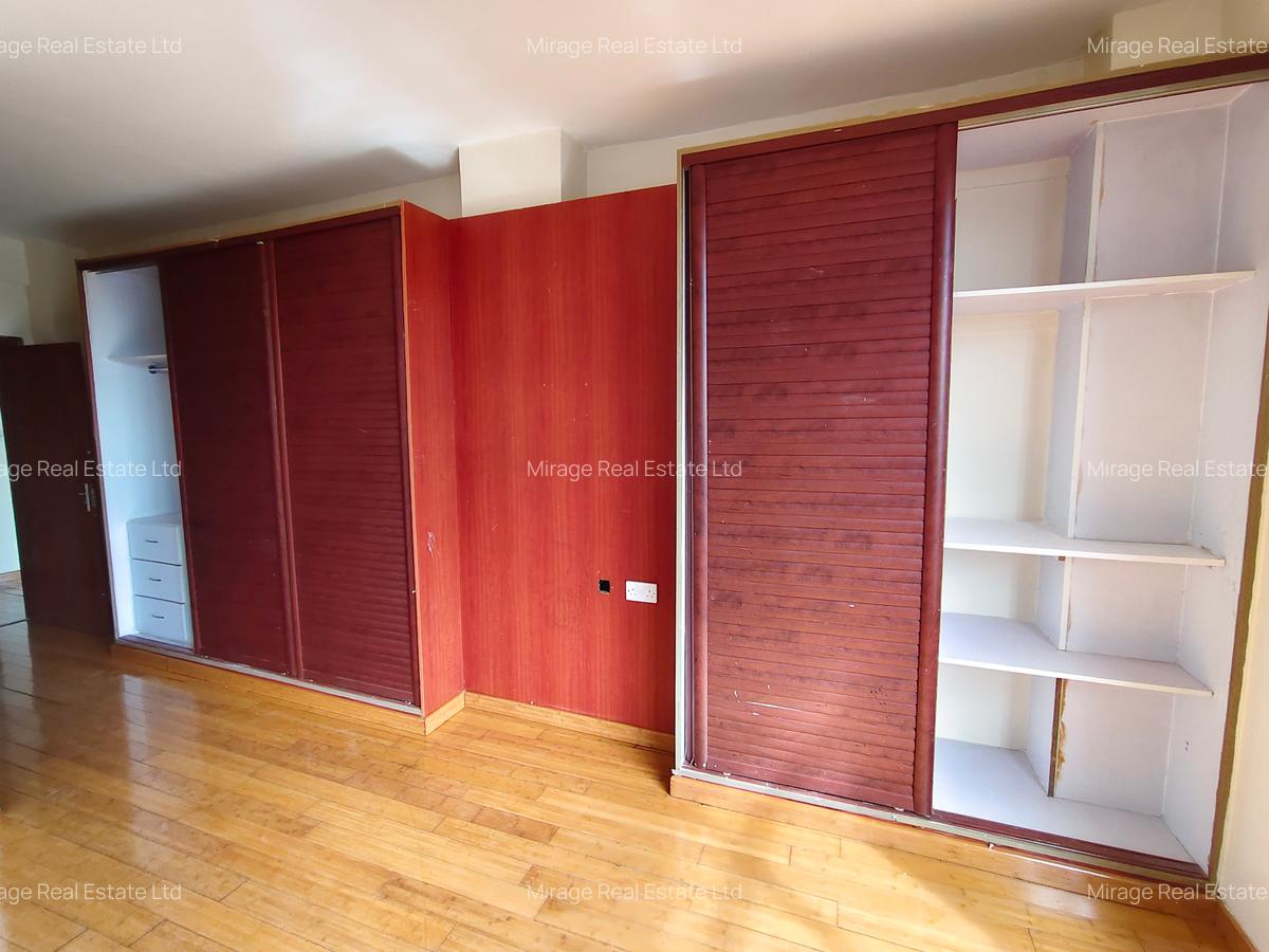 3 Bed Apartment with En Suite in Kileleshwa - 11