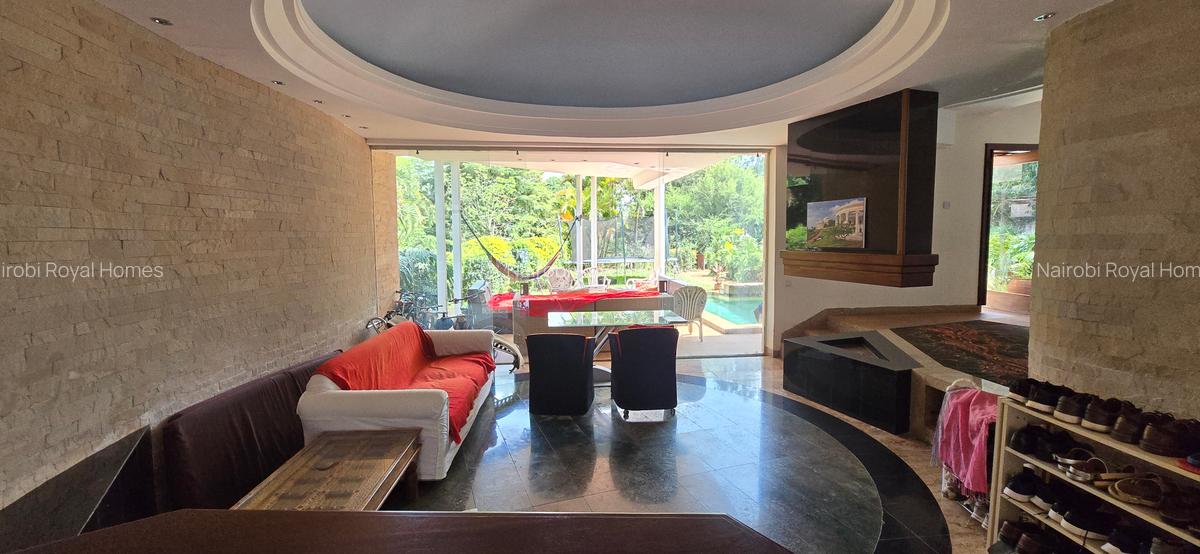 5 Bed House with En Suite at Magnolia Close - 20