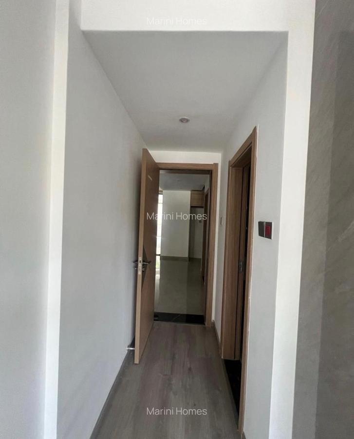 3 Bed Apartment with En Suite in Riverside - 13