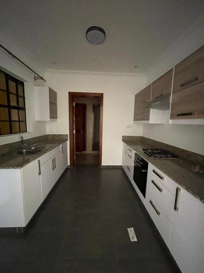 2 Bed Apartment with En Suite in Rhapta Road - 9