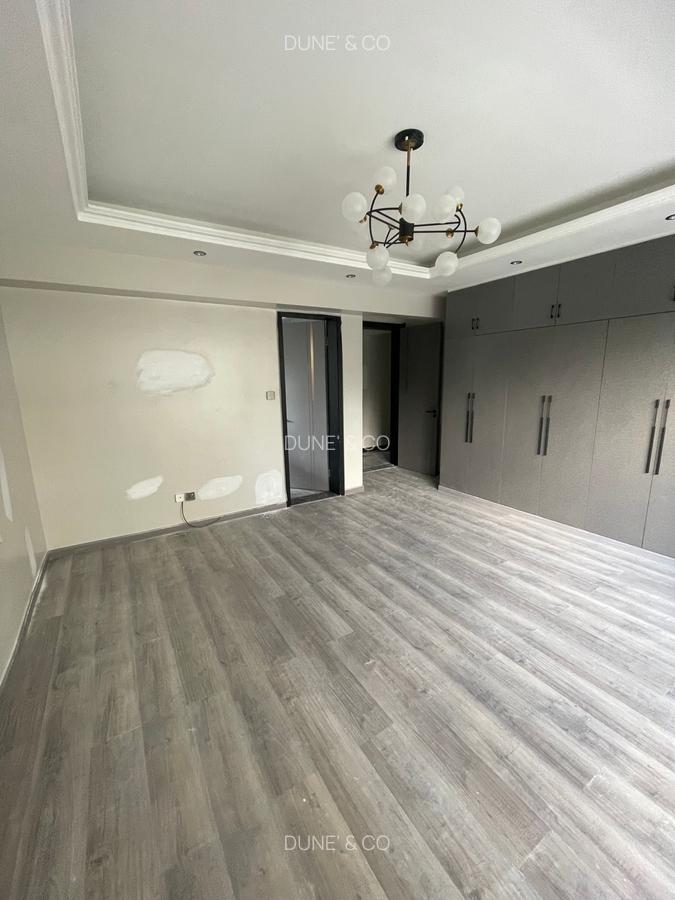 3 Bed Apartment with En Suite in Lavington - 15