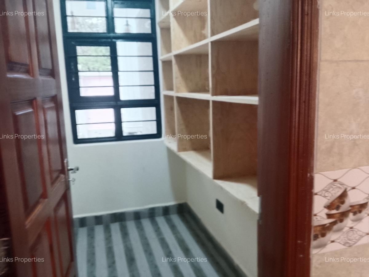 6 Bed Townhouse with En Suite at Karen - 8