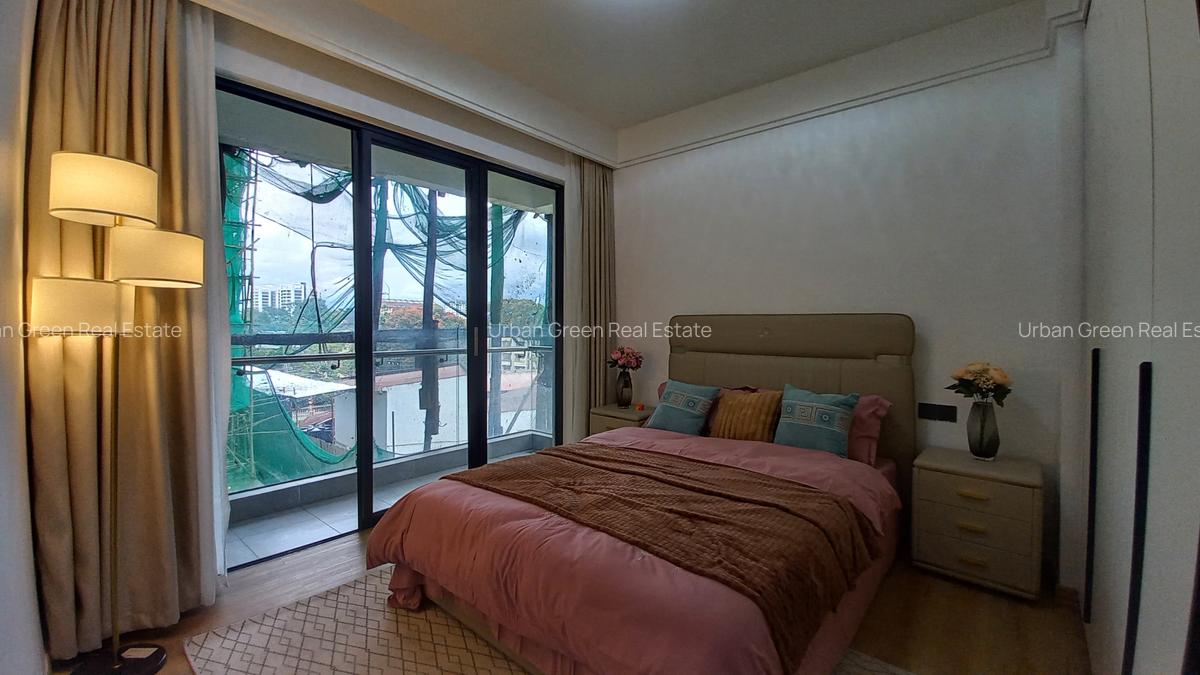 2 Bed Apartment with En Suite in Lavington - 7